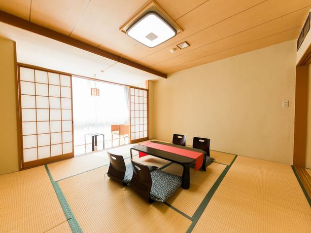 Imagen de la habitación del Hotel Livemax Resort Kawaji. Foto 10