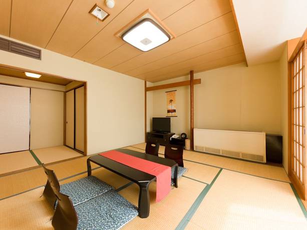 Imagen de la habitación del Hotel Livemax Resort Kawaji. Foto 11