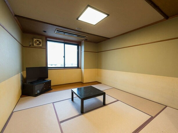 Imagen de la habitación del Hotel Livemax Resort Kofu. Foto 4