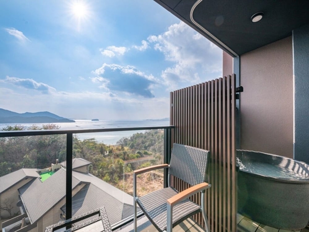 Imagen de la habitación del Hotel Livemax Resort Miyahama Onsen-ocean. Foto 9