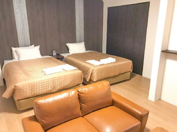 Imagen general del Hotel Livemax Takamatsu Ekimae. Foto 15