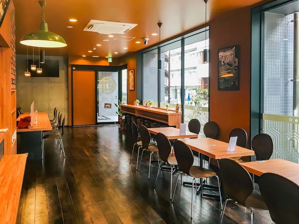 Imagen del bar/restaurante del Hotel Livemax Tokyo Ayase Ekimae. Foto 6