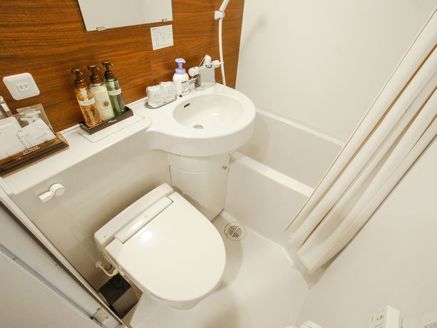 Imagen de la habitación del Hotel Livemax Tokyo Bakurocho. Foto 4