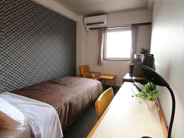 Imagen de la habitación del Hotel Livemax Utsunomiya. Foto 10