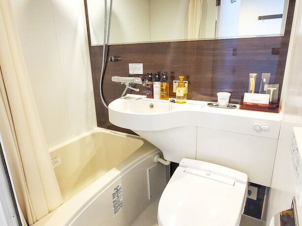 Imagen de la habitación del Hotel Livemax Yokohama Stadium Mae. Foto 14