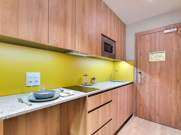 Imagen de la habitación del Hotel Livensa Living Studios Valencia Viveros. Foto 4