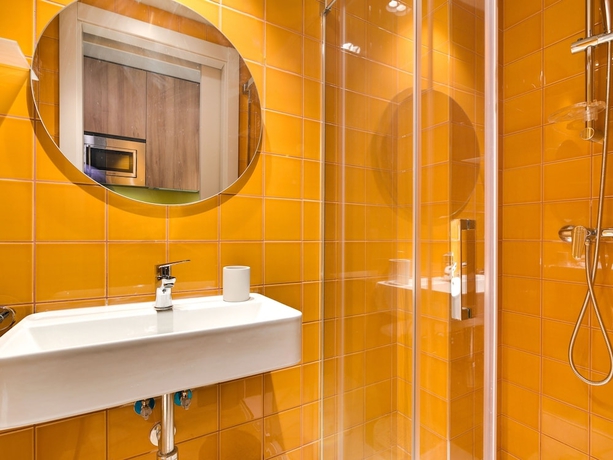 Imagen de la habitación del Hotel Livensa Living Studios Valencia Viveros. Foto 9