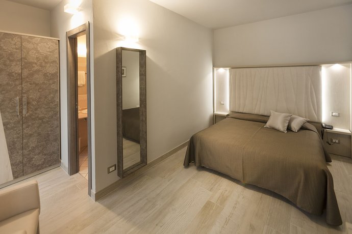 Imagen de la habitación del Hotel Livia, Gargnano. Foto 9