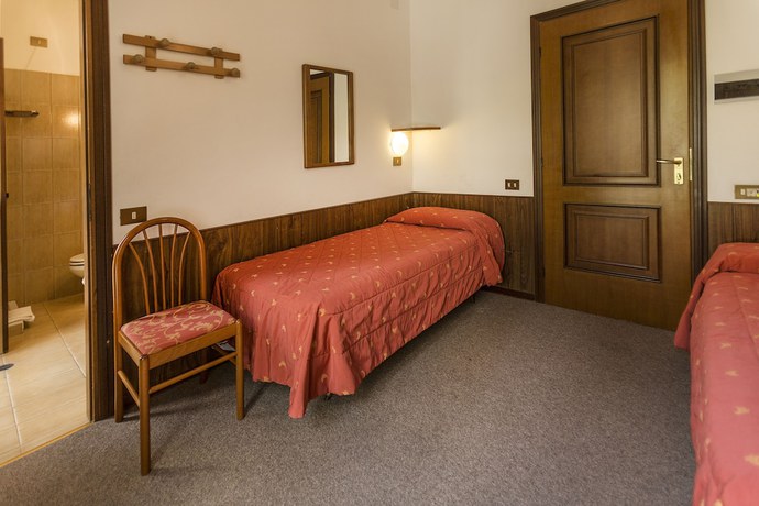 Imagen de la habitación del Hotel Livia, Gargnano. Foto 10