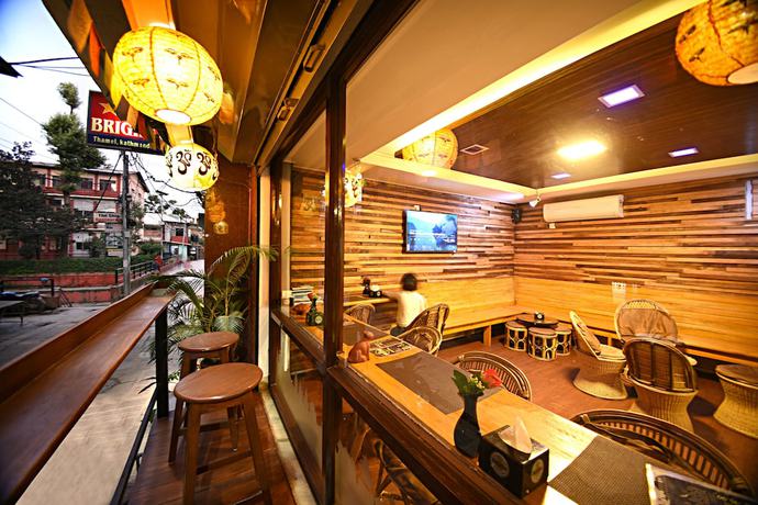 Imagen de los interiores del Hotel Livin Kathmandu. Foto 17