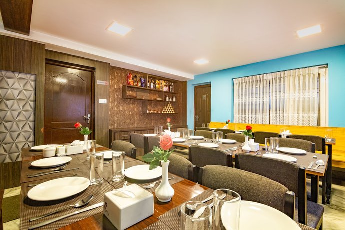 Imagen del bar/restaurante del Hotel Livin Kathmandu. Foto 2