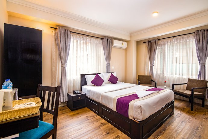 Imagen de la habitación del Hotel Livin Kathmandu. Foto 14