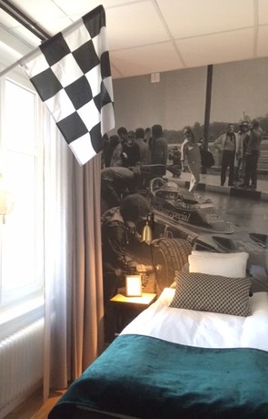 Imagen de la habitación del Hotel Livin Station. Foto 12