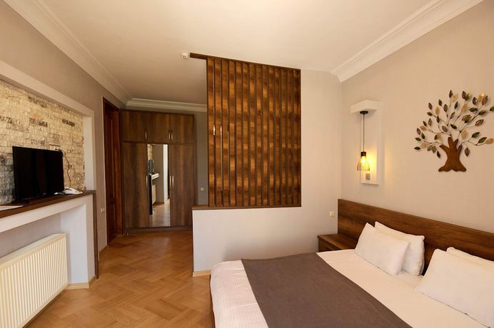 Imagen de la habitación del Hotel Livin, Tbilisi. Foto 13