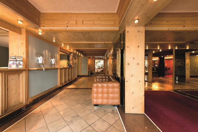 Imagen de los interiores del Hotel Living Am Deutschen Museum. Foto 13