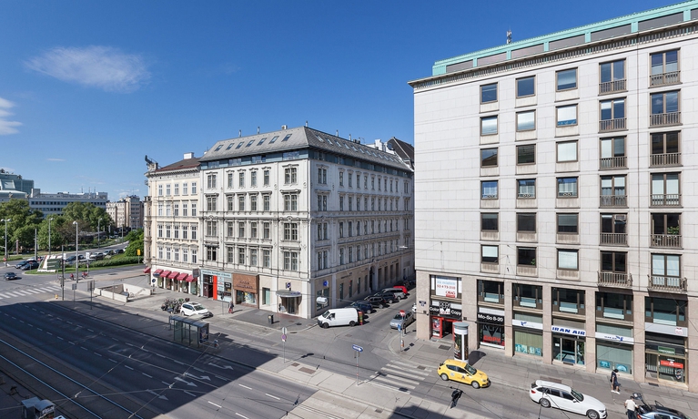 Imagen de los exteriores del Hotel Living An Der Oper. Foto 8