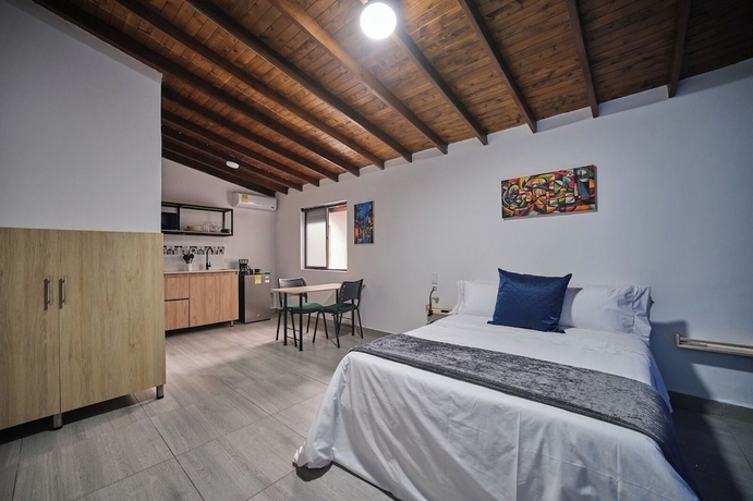 Imagen de la habitación del Hotel Living Blue. Foto 15