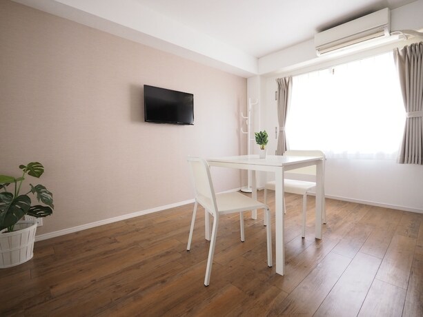 Imagen general del Hotel Living CUBE Tabata Station. Foto 12