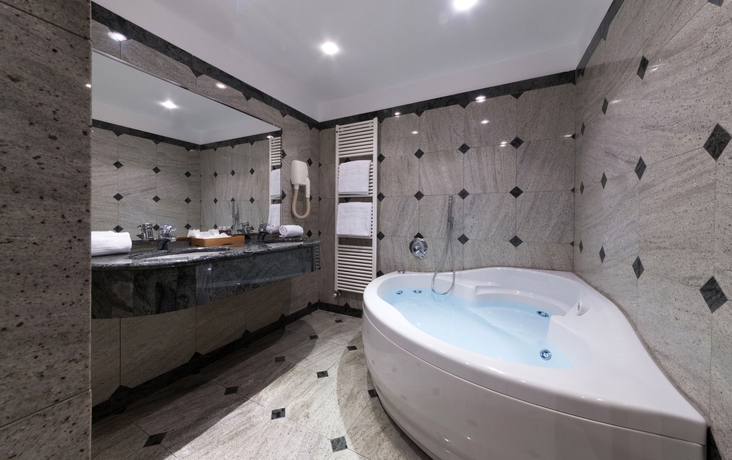 Imagen de la habitación del Hotel Living, Cornaredo. Foto 1