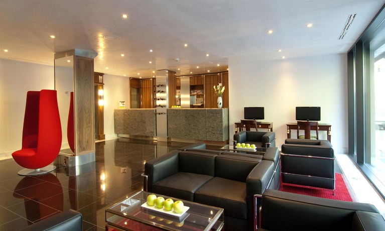 Imagen de los interiores del Hotel Living Düsseldorf. Foto 12