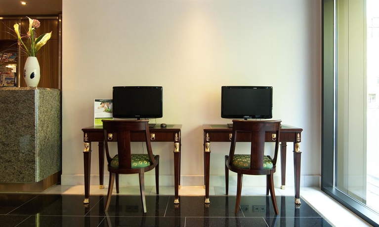 Imagen de los interiores del Hotel Living Düsseldorf. Foto 16