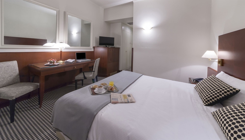 Imagen de la habitación del Hotel Living. Foto 5