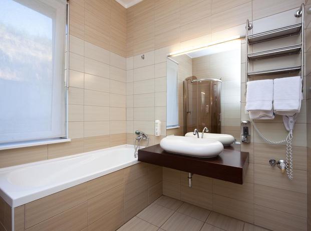 Imagen general del Hotel Living In Aparthotel. Foto 3