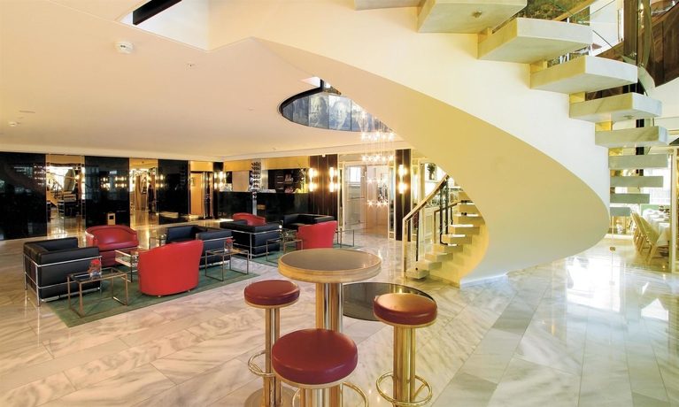 Imagen de los interiores del Hotel Living Kanzler. Foto 12