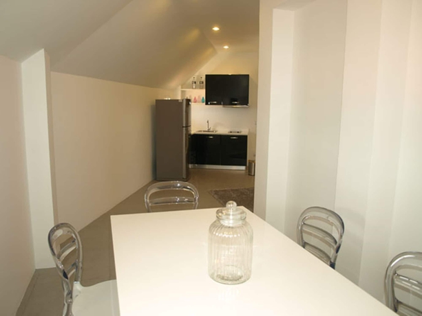 Imagen de la habitación del Hotel Living Residence Phuket. Foto 13