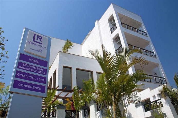 Imagen de los exteriores del Hotel Living Room By Seasons Hotels. Foto 10