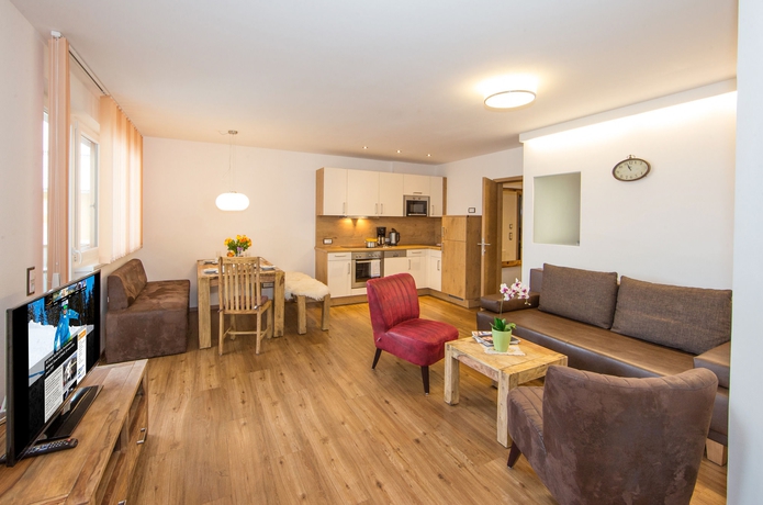 Imagen de los interiores del Hotel Living Sch&ouml;nwies. Foto 13