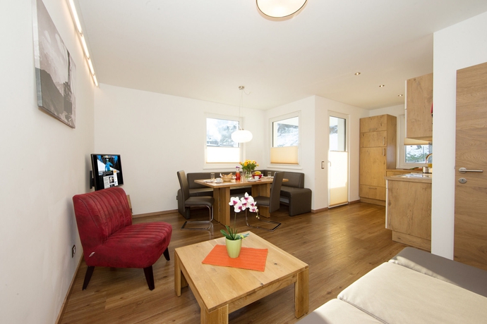 Imagen de los interiores del Hotel Living Sch&ouml;nwies. Foto 14