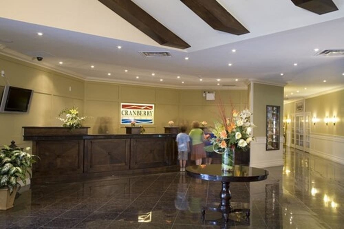 Imagen de los interiores del Hotel Living Stone Golf Resort. Foto 19