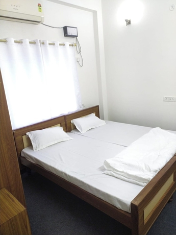 Imagen de la habitación del Hotel Living Studio. Foto 5