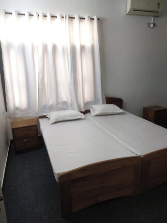 Imagen de la habitación del Hotel Living Studio. Foto 7