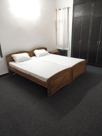 Imagen de la habitación del Hotel Living Studio. Foto 14
