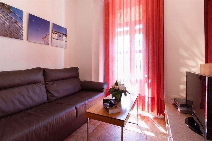 Imagen general del Hotel Living Valencia Apartments-Edificio Vitoria. Foto 15