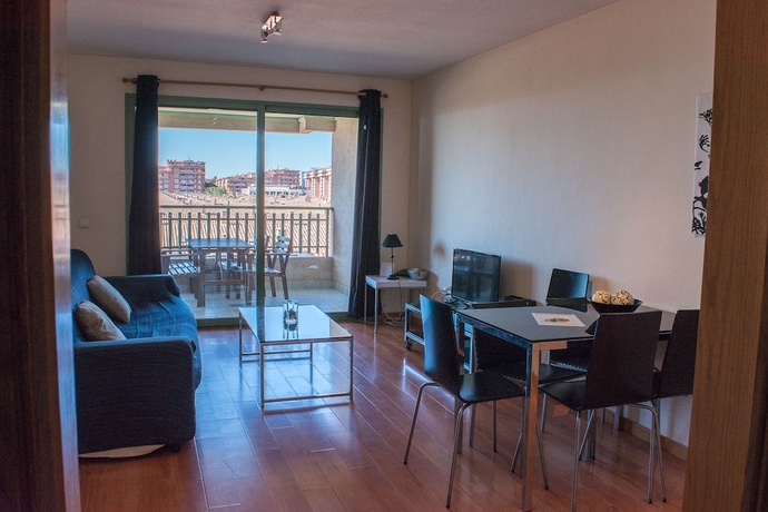 Imagen general del Hotel Living Valencia - Patacona Beach. Foto 1