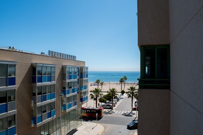 Imagen de la habitación del Hotel Living Valencia - Patacona Beach. Foto 7