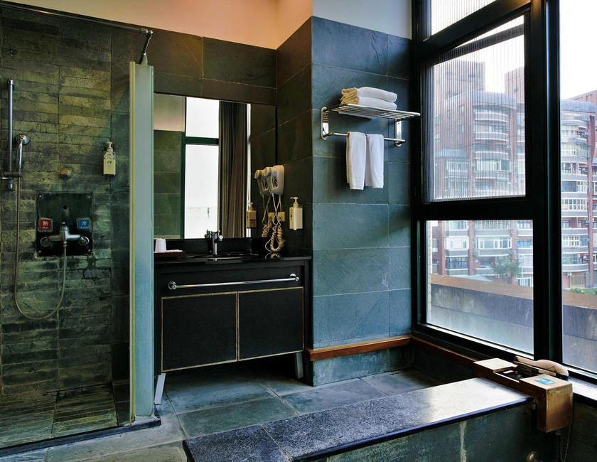 Imagen general del Hotel Living Water Hotspring. Foto 10