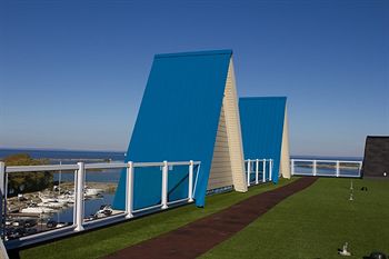 Imagen de los interiores del Hotel Living Water Resort and Spa. Foto 15