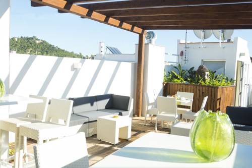 Imagen de los exteriores del Hotel Living4Malaga Suites Superior. Foto 10