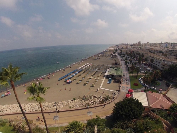 Imagen de los exteriores del Hotel Living4Torremolinos. Foto 14