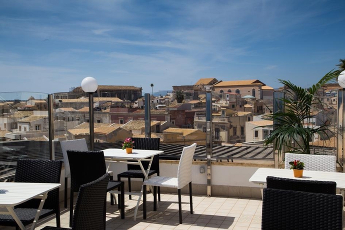 Imagen general del Hotel Livingston Siracusa. Foto 14