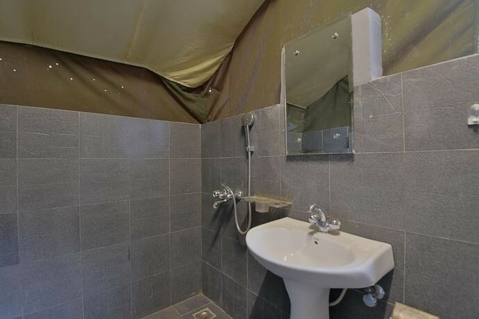 Imagen de la habitación del Hotel Livingstone Eco Resort Shimla. Foto 16