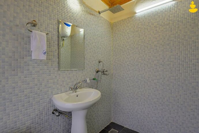 Imagen de la habitación del Hotel Livingstone Eco Resort Shimla. Foto 18