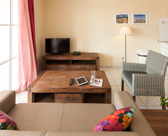 Imagen de los interiores del Hotel Livingstone Jan Thiel Resort. Foto 15