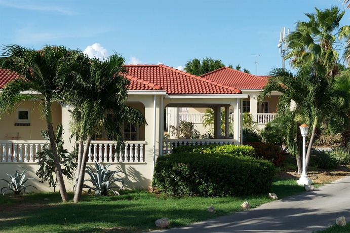 Imagen de los exteriores del Hotel Livingstone Jan Thiel Resort. Foto 13