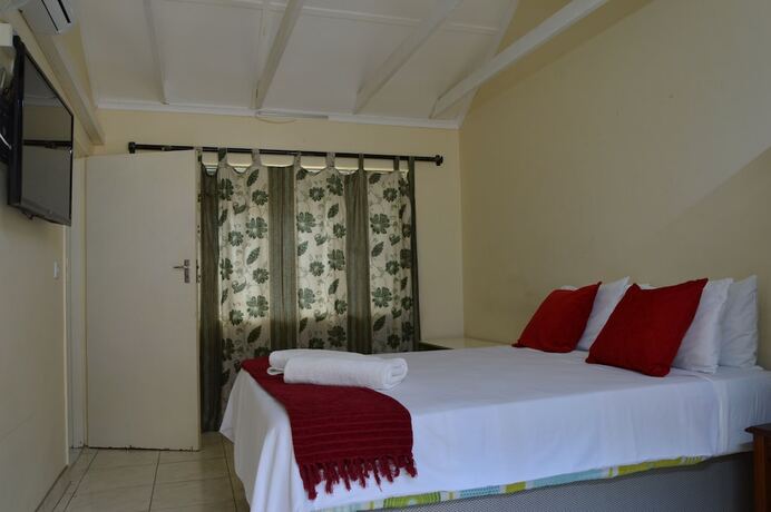 Imagen de la habitación del Hotel Livingstone Lodge. Foto 15