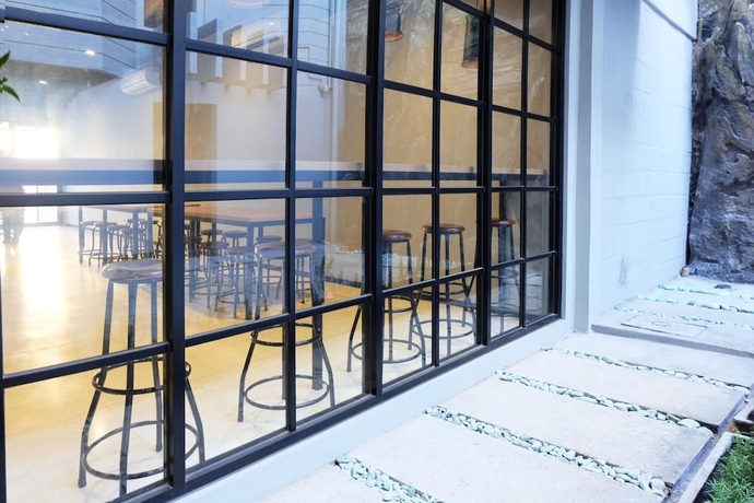 Imagen de la habitación del Hotel Livinn Hostel City Center Surabaya. Foto 8